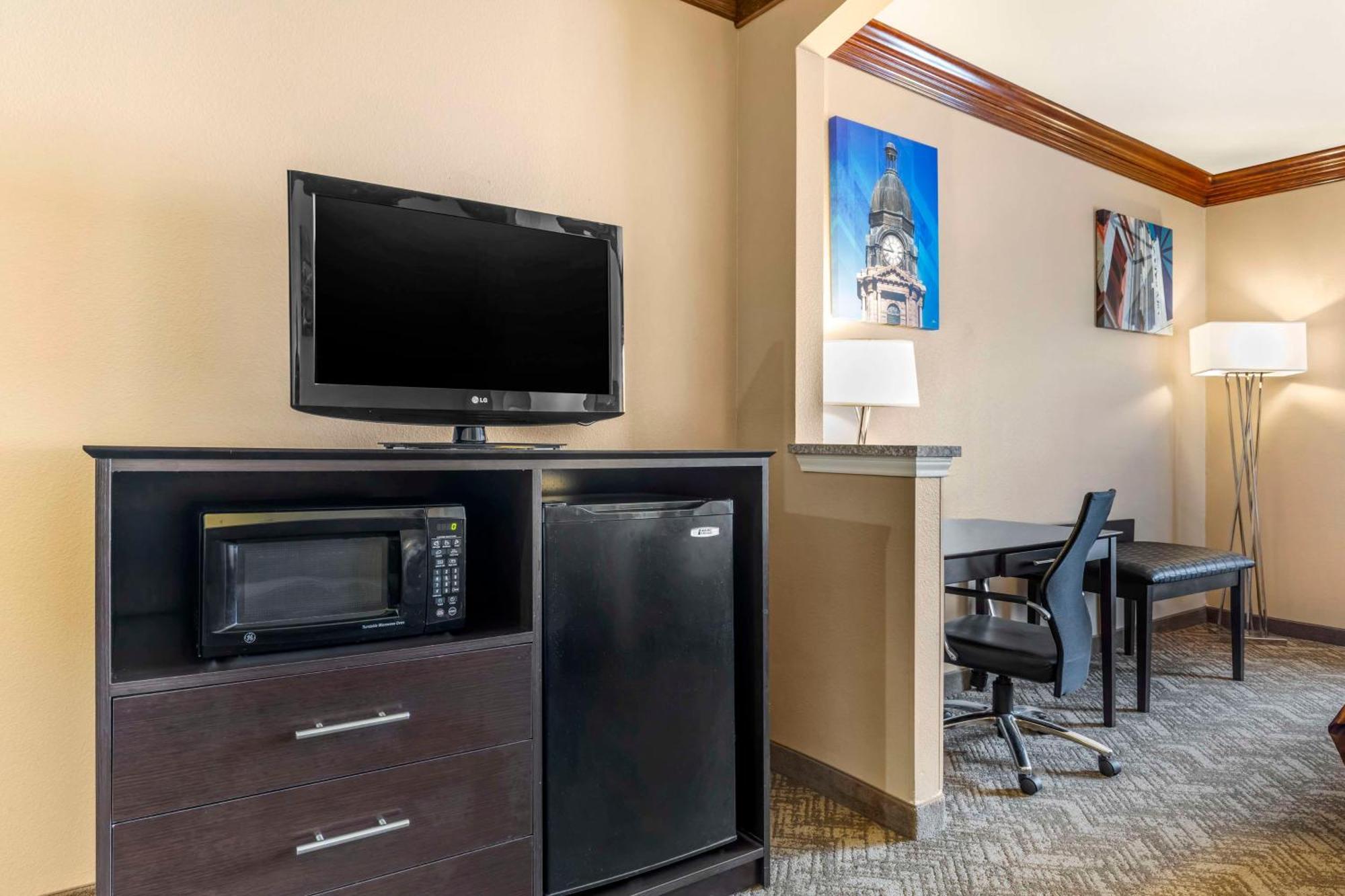 Best Western Fort Worth Inn And Suites Bagian luar foto