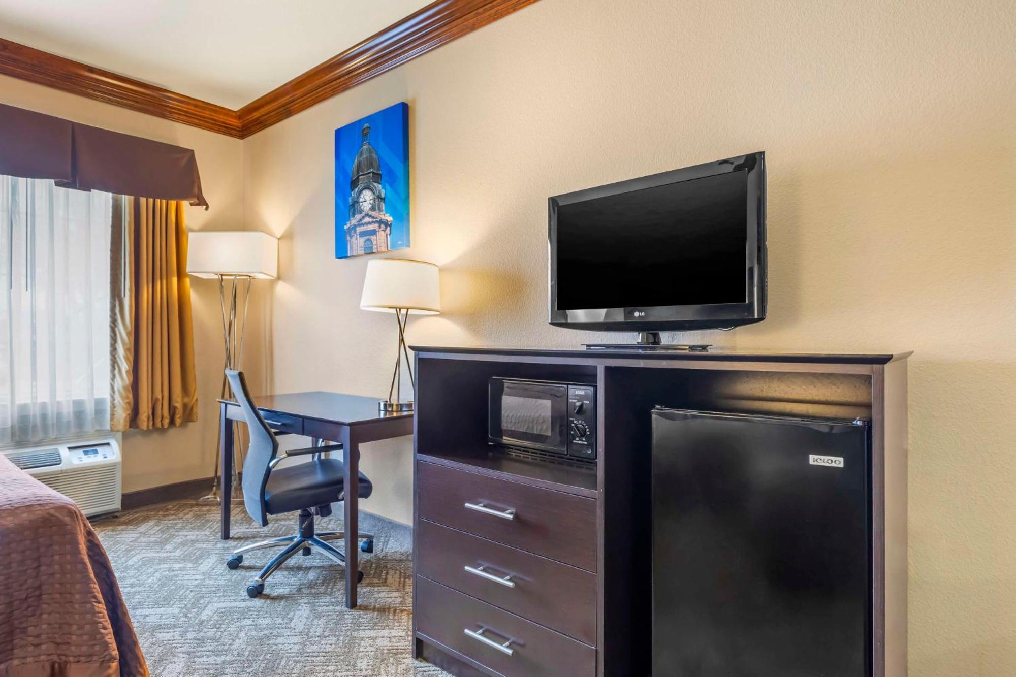 Best Western Fort Worth Inn And Suites Bagian luar foto