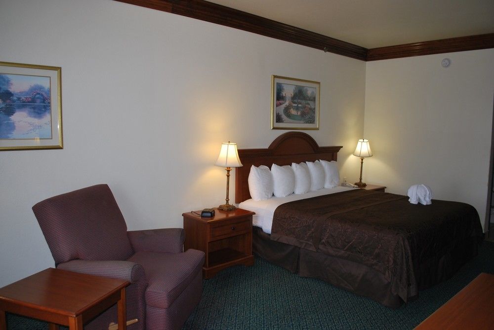 Best Western Fort Worth Inn And Suites Bagian luar foto